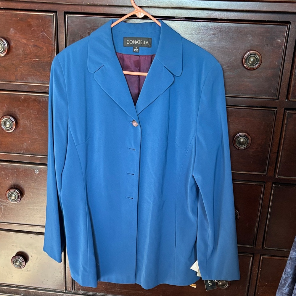 Donatella Women's Elegant Blue Suit Jacket